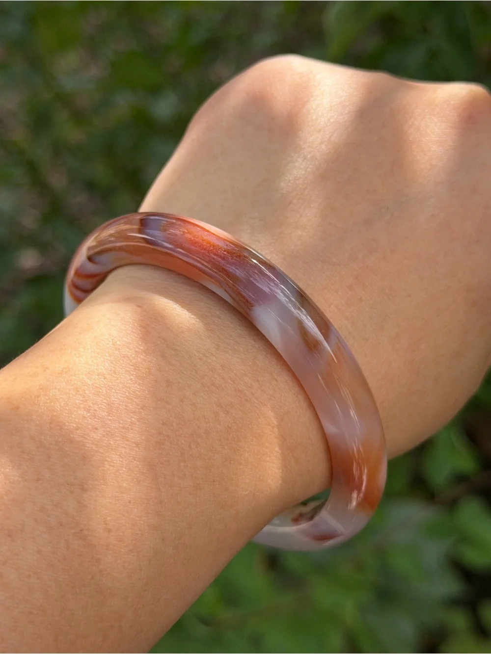 62mm inner diameter unique banded agate bangle 1746